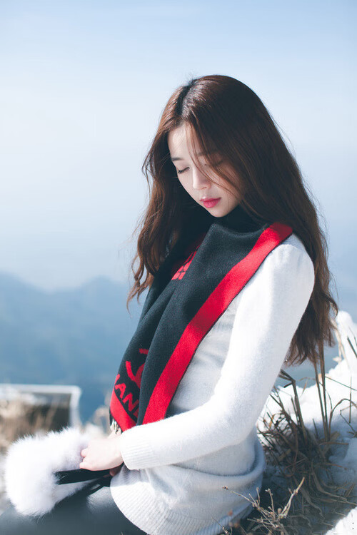 冰与火的足球辩证法，冰岛完胜切尔西，巴尔韦德让比赛提前失去悬念