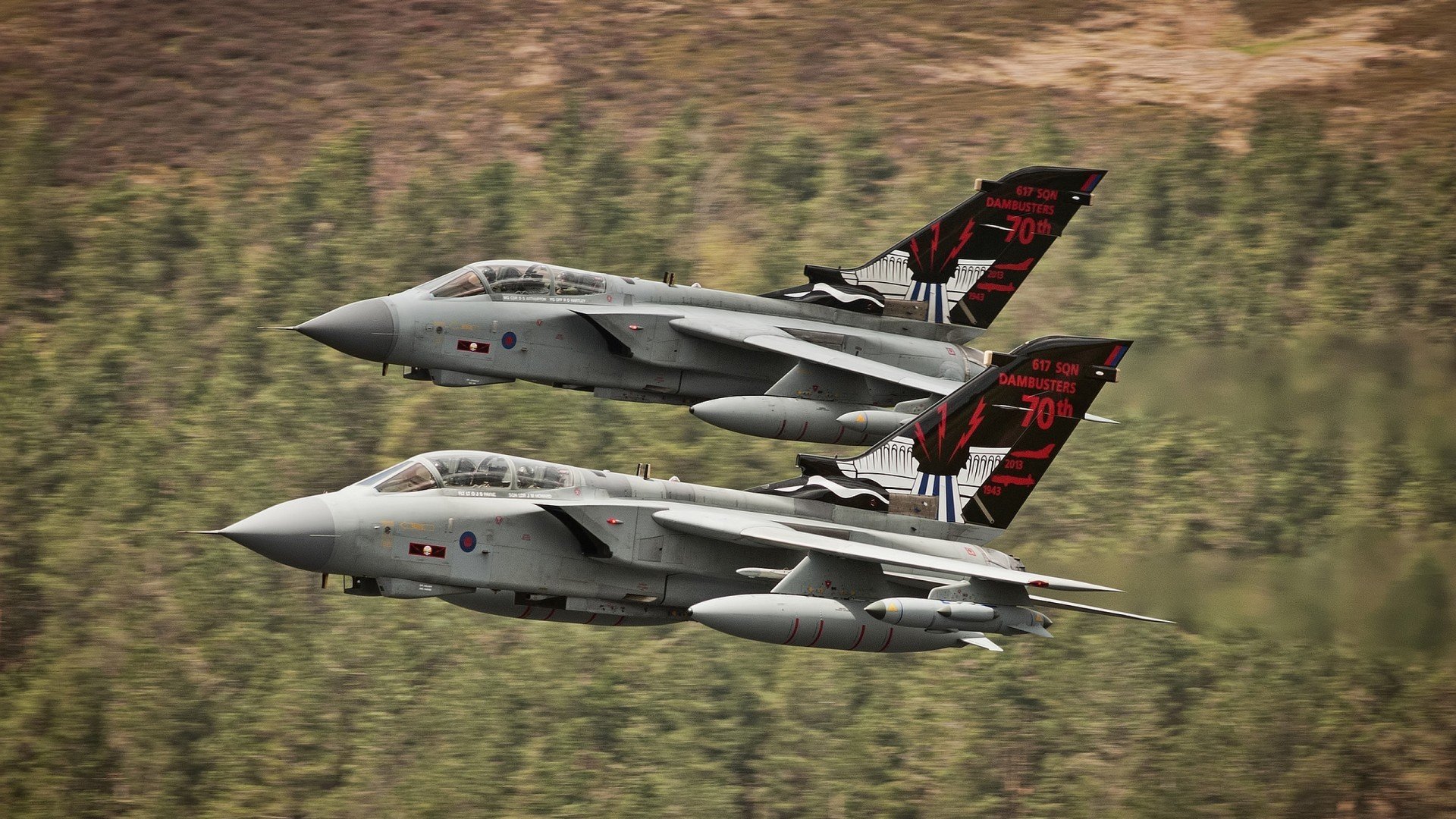 铁血防守与天才闪耀,国际米兰战术终结喀麦隆,拉什福德以一己之力主宰世界排名关键战