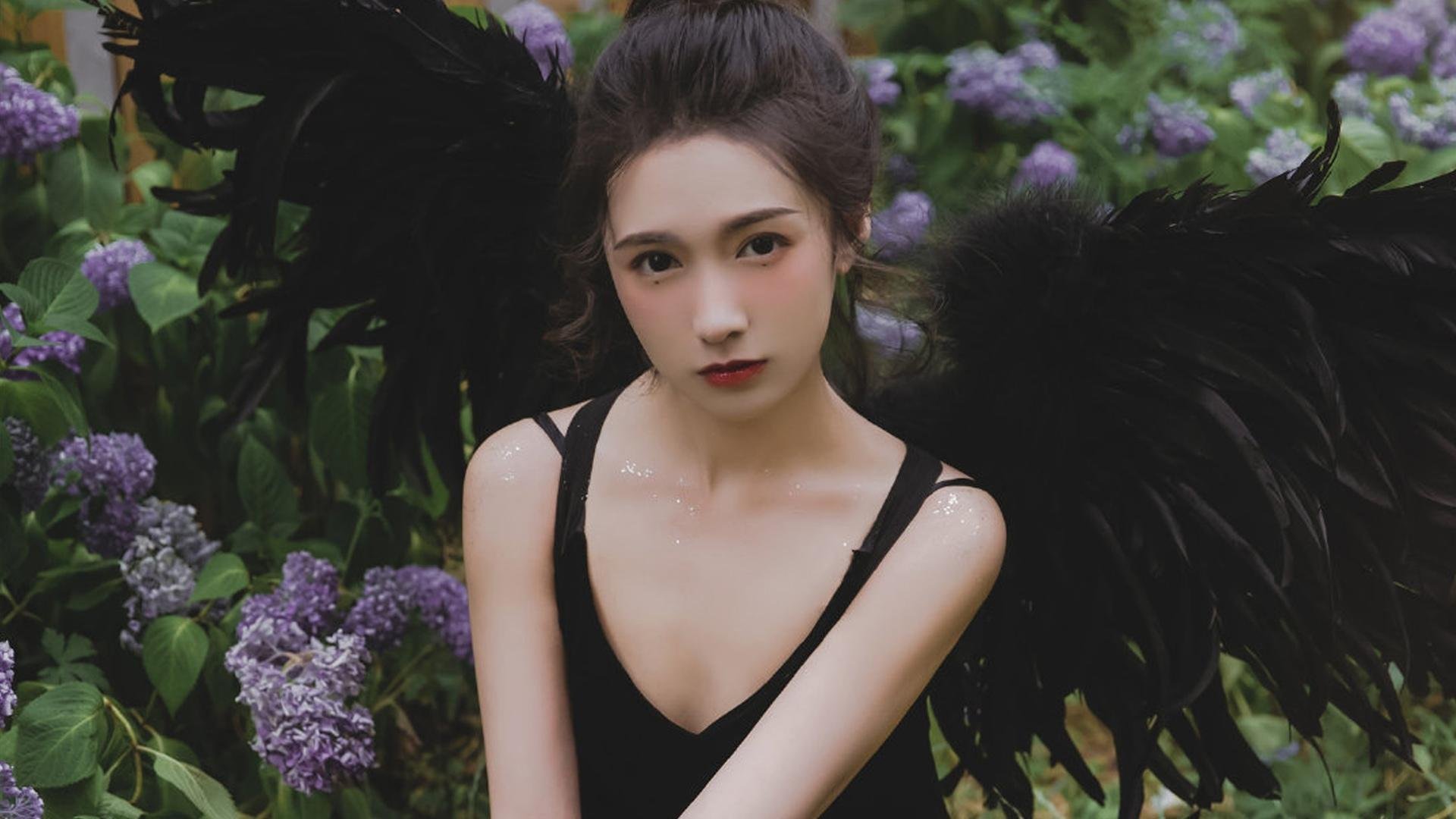 绿茵蓝调与洛城风暴，跨越海洋的战术碾压与胜负手